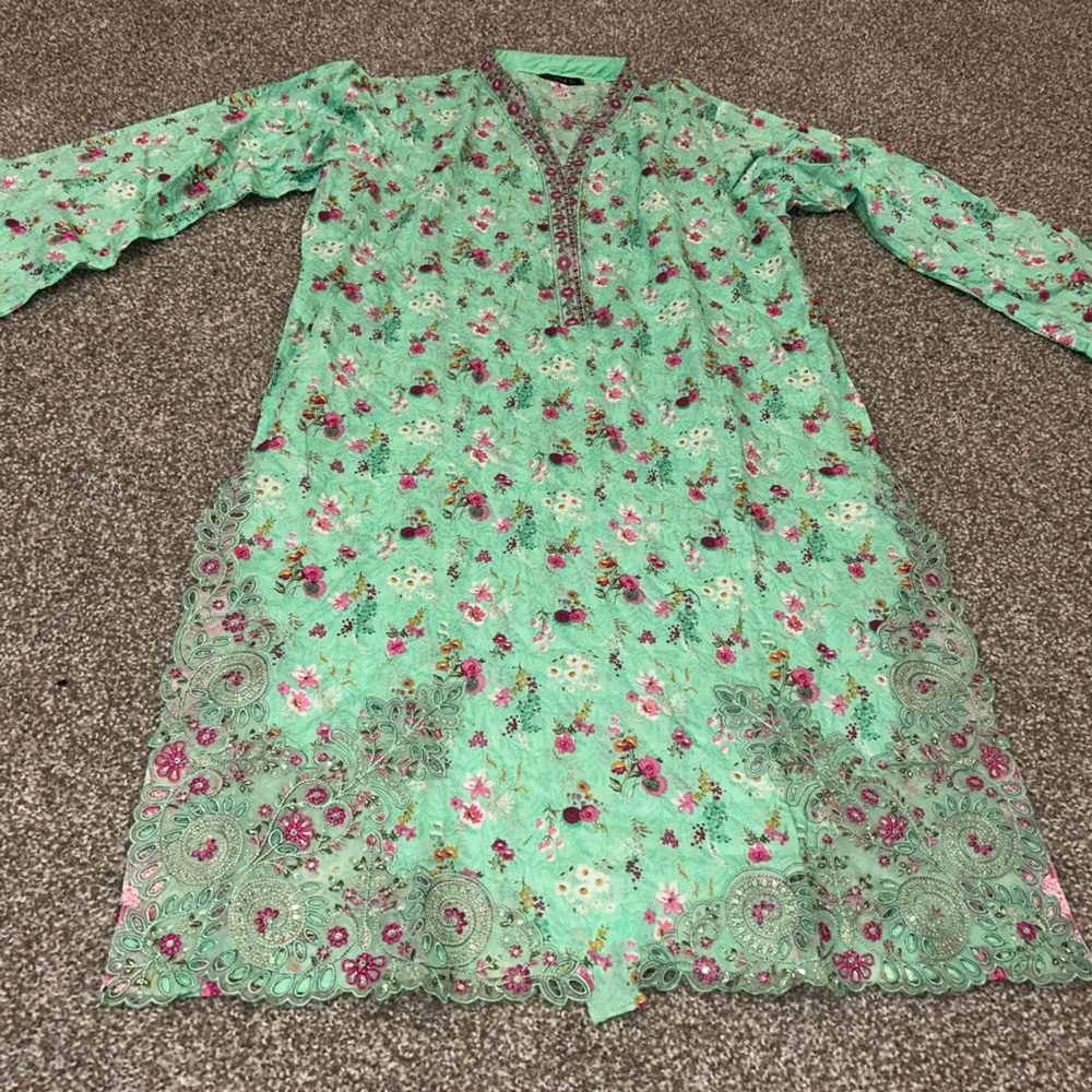 Brand New, Bin Saeed 2023 summer collection 3 piece suite